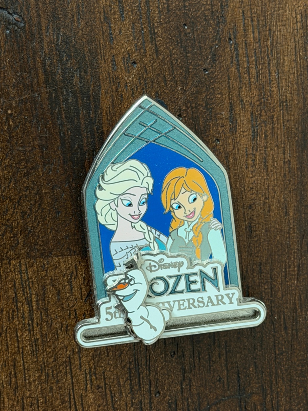 Disney Frozen Anniversary Enamel Pin featuring Elsa & Anna - Limited Edition
